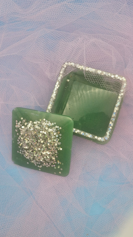 The Starry Moss Trinket Box
