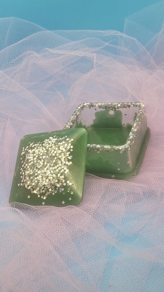 The Starry Moss Trinket Box